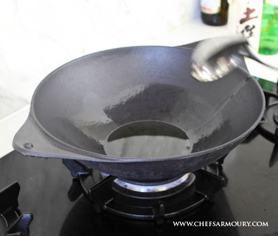 cast iron wok, naked pan, naked wok